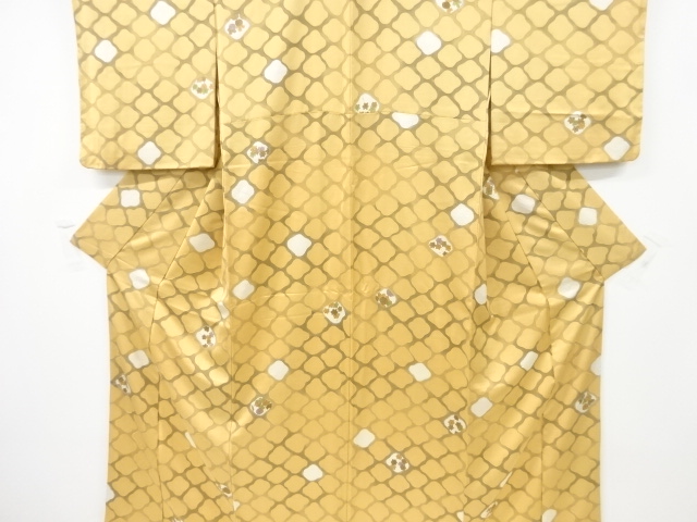 絞り　菊楓模様小紋着物